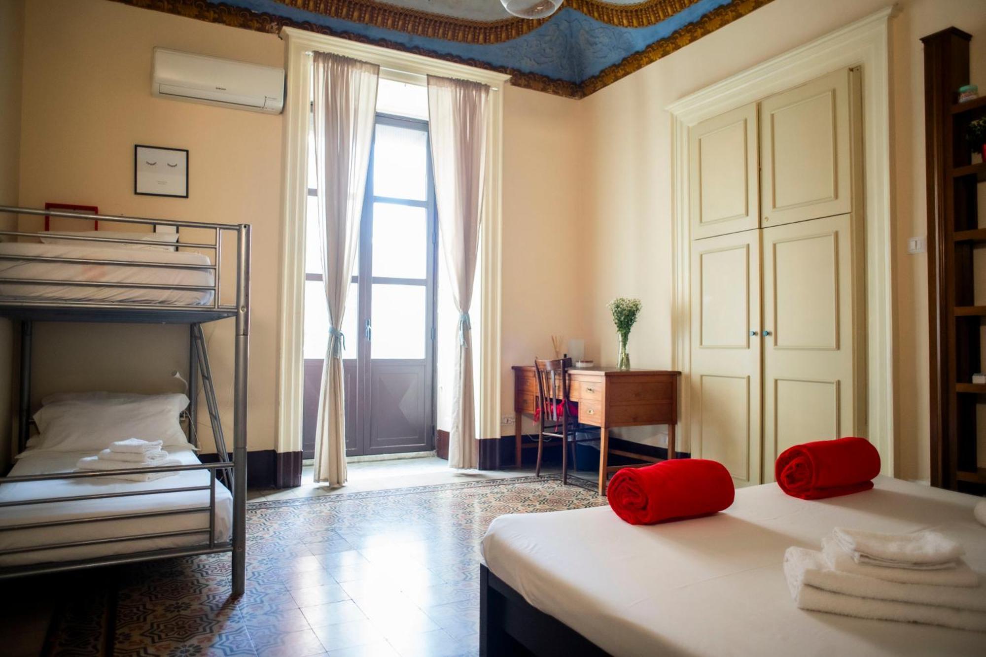 Mitha'S Rooms Катания Экстерьер фото